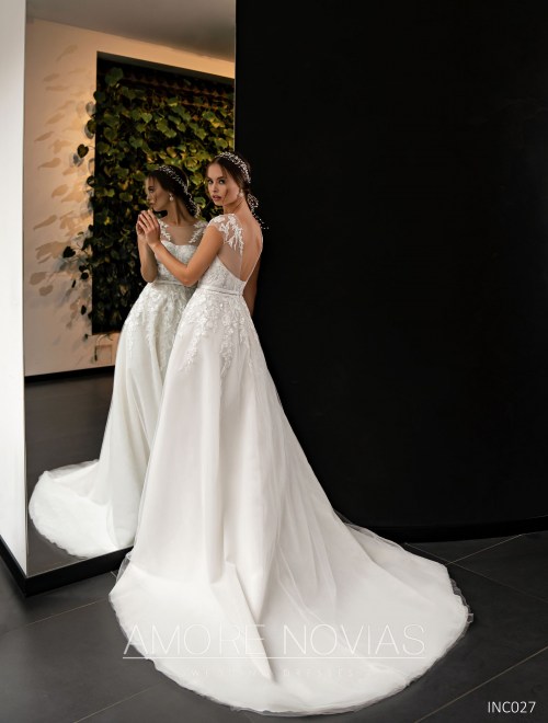 https://amore-novias.com/images/stories/virtuemart/product/INC027       (3).jpg